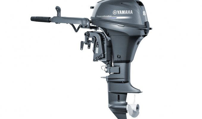 Yamaha F 8 Studio 2015